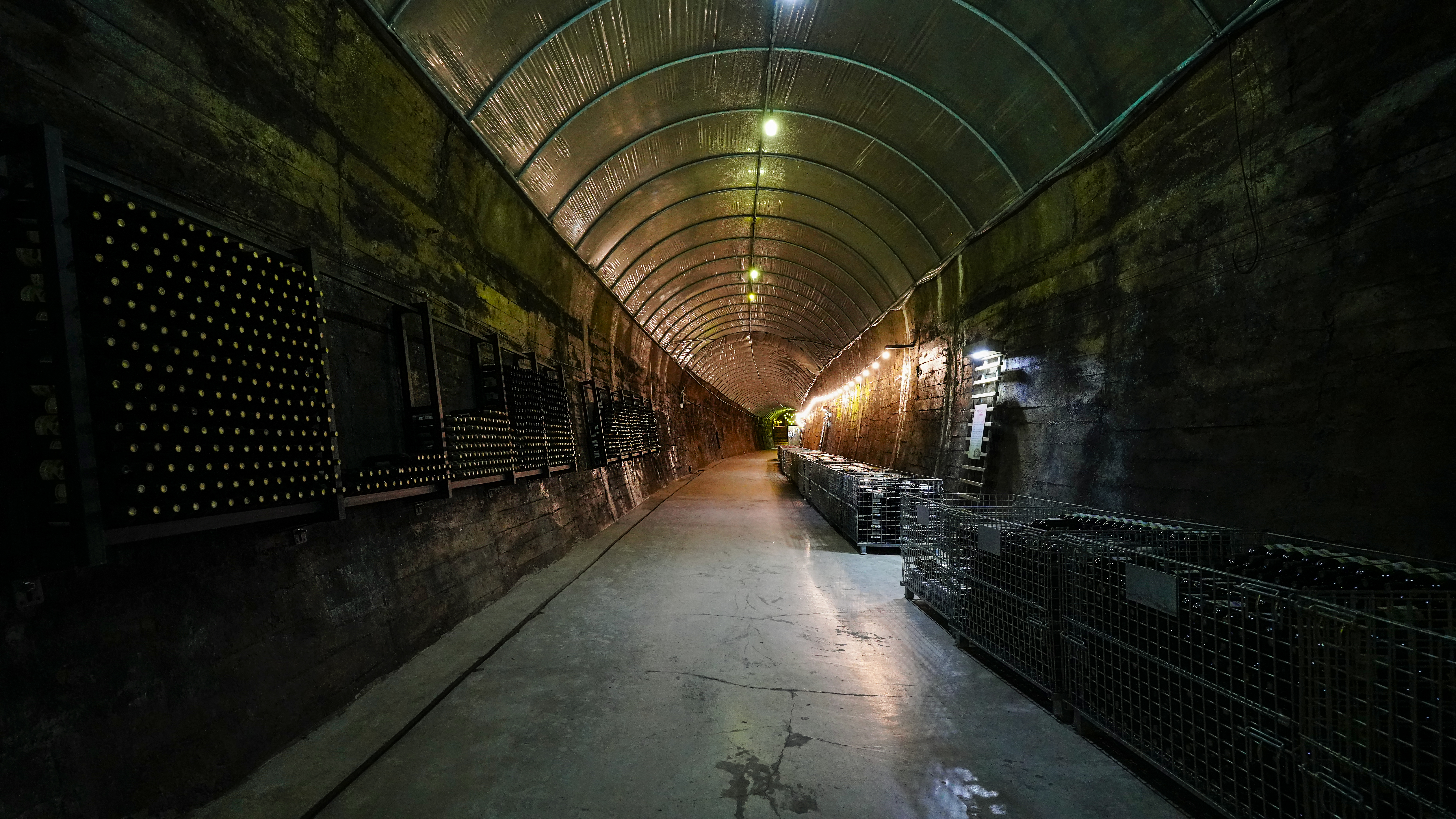 다래와인갤러리